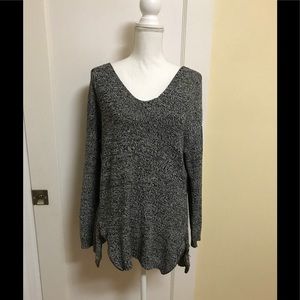 ❤️ BCBGeneration black marled tunic sweater ❤️